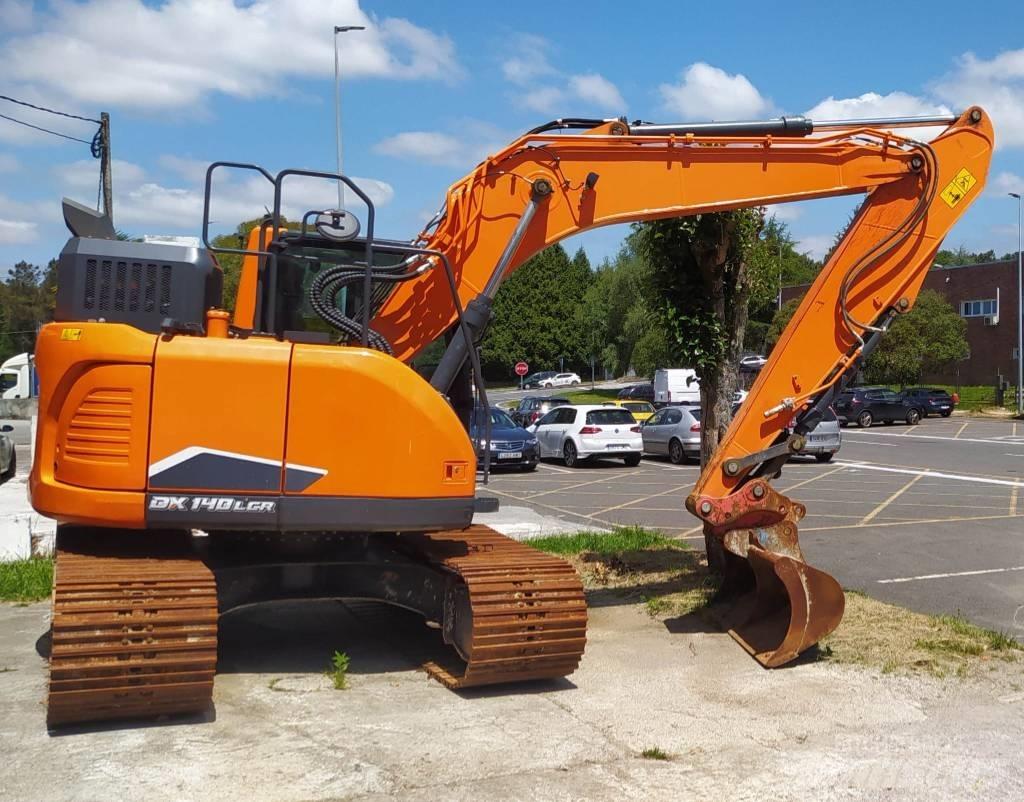 Doosan DX140LCR-7 Kāpurķēžu ekskavatori
