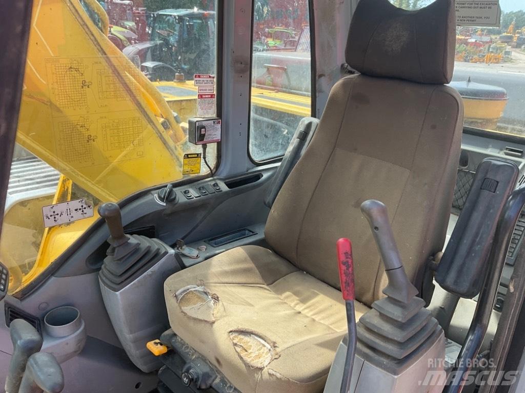 New Holland E 305 Kāpurķēžu ekskavatori