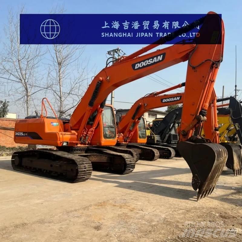 Doosan DH 225 LC-7 Kāpurķēžu ekskavatori