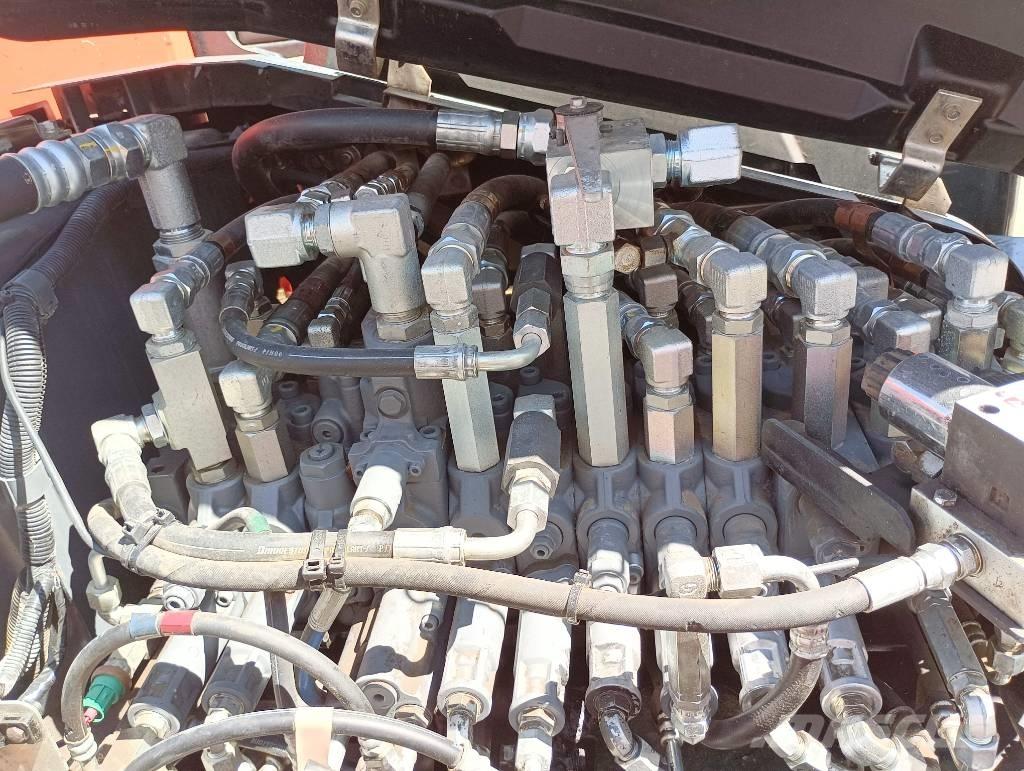 Kubota KX 080-4 Vidēja lieluma ekskavatori 7 t - 12 t