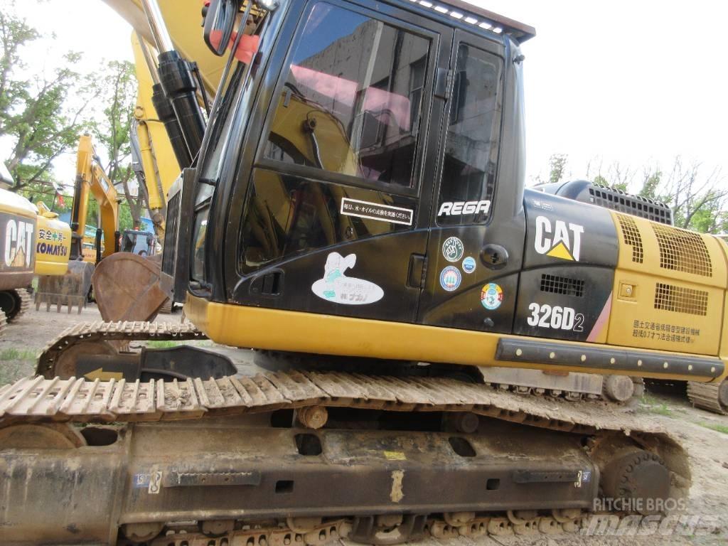 CAT 326 Kāpurķēžu ekskavatori