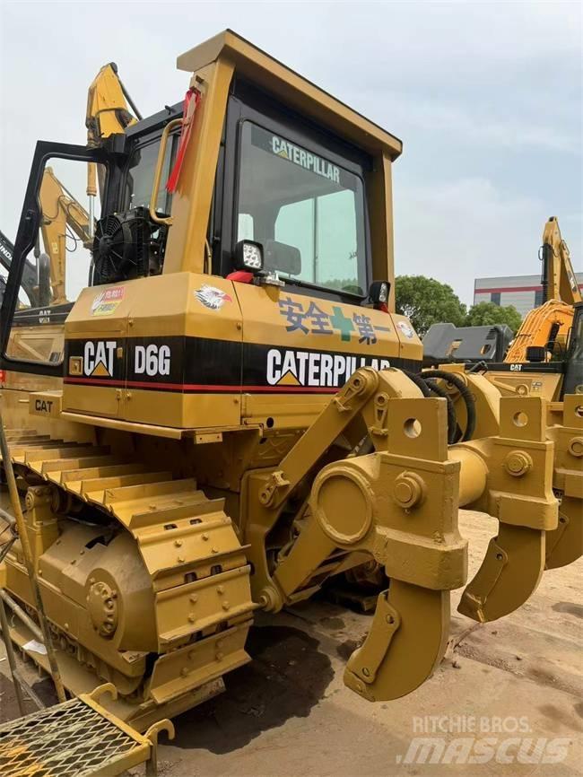 CAT D 6 G Kāpurķēžu buldozeri