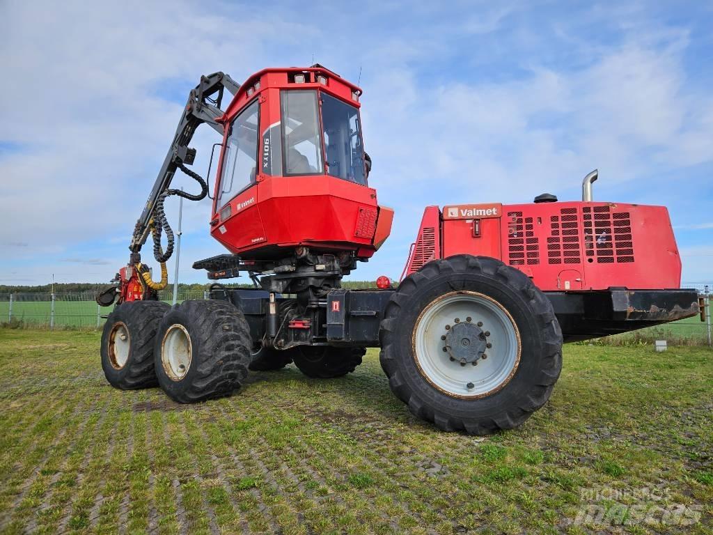 Valmetal 901 ТХ Harvesteri