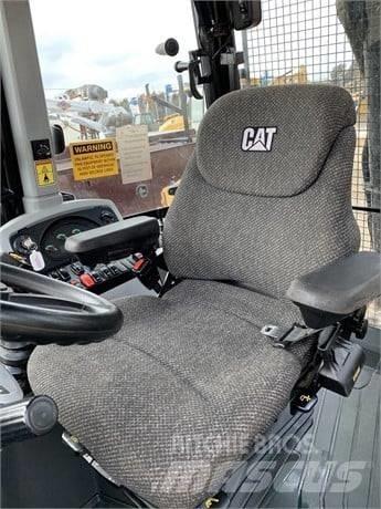 CAT 430 F Ekskavatori-iekrāvēji