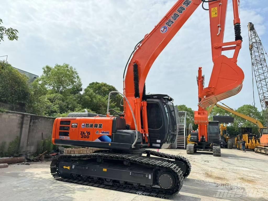 Hitachi ZX 200-3 G Kāpurķēžu ekskavatori