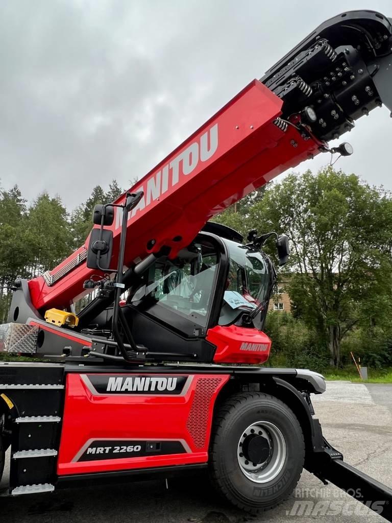 Manitou MRT 2260 Teleskopiskie manipulatori