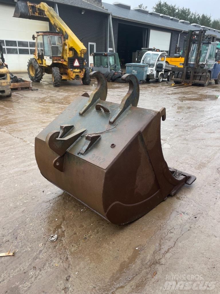  Andet 1300mm Kausi