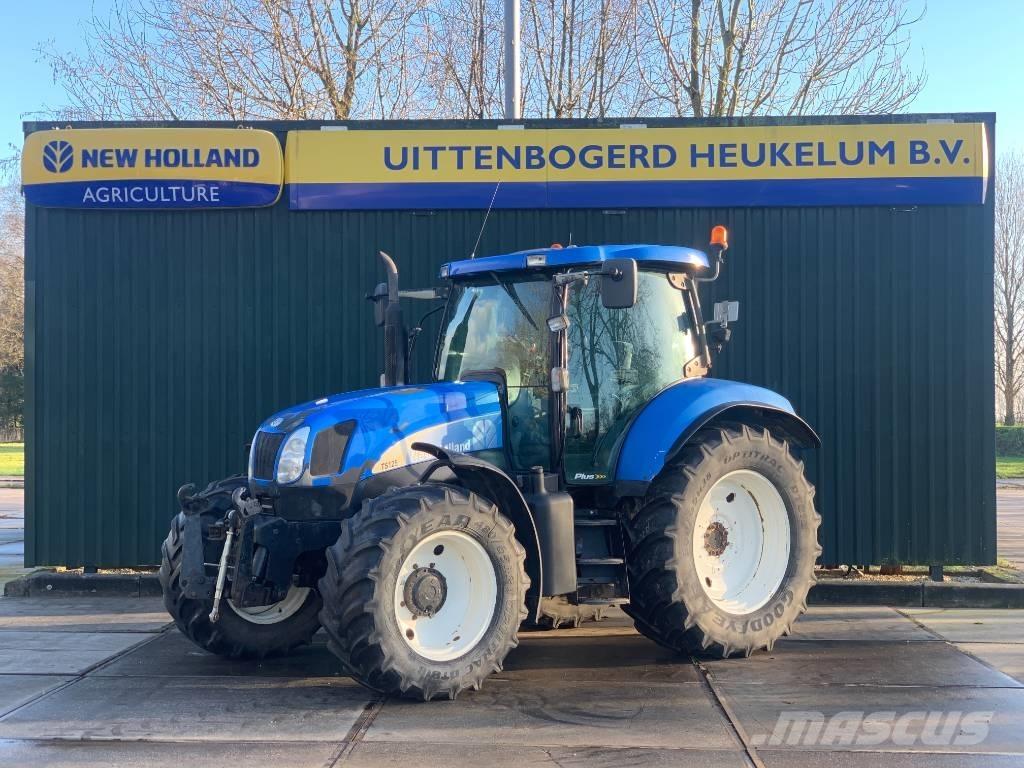 New Holland TS 125 A Traktori