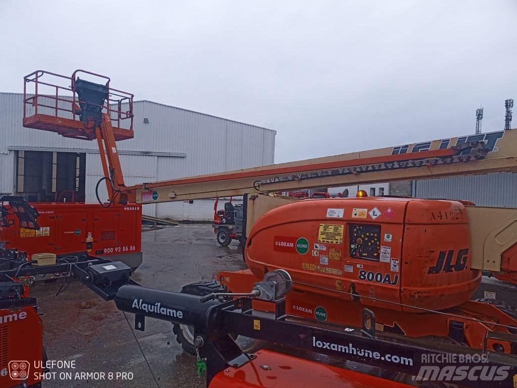 JLG 800 AJ Strēles pacēlāji