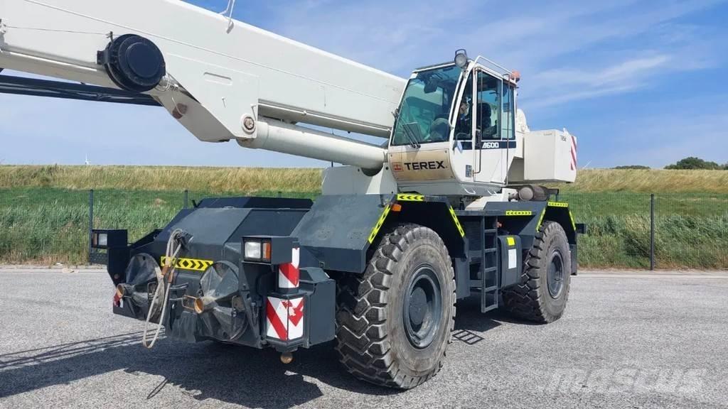 Terex A600 Celtņi nelīdzenām virsmām