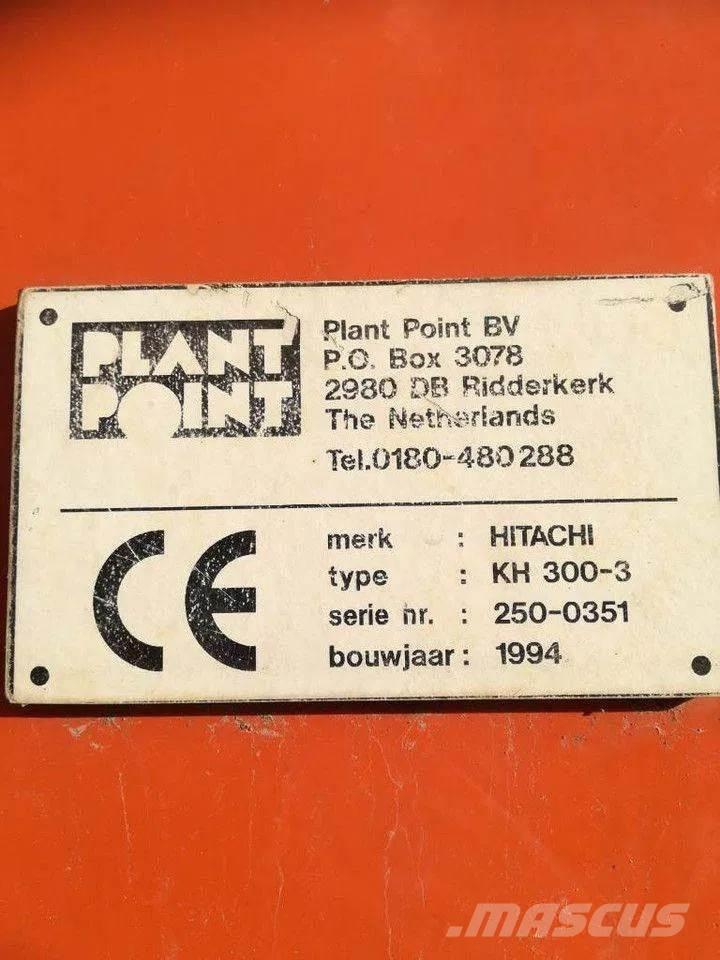 Hitachi KH 300 Kāpurķēžu ceļamkrāni
