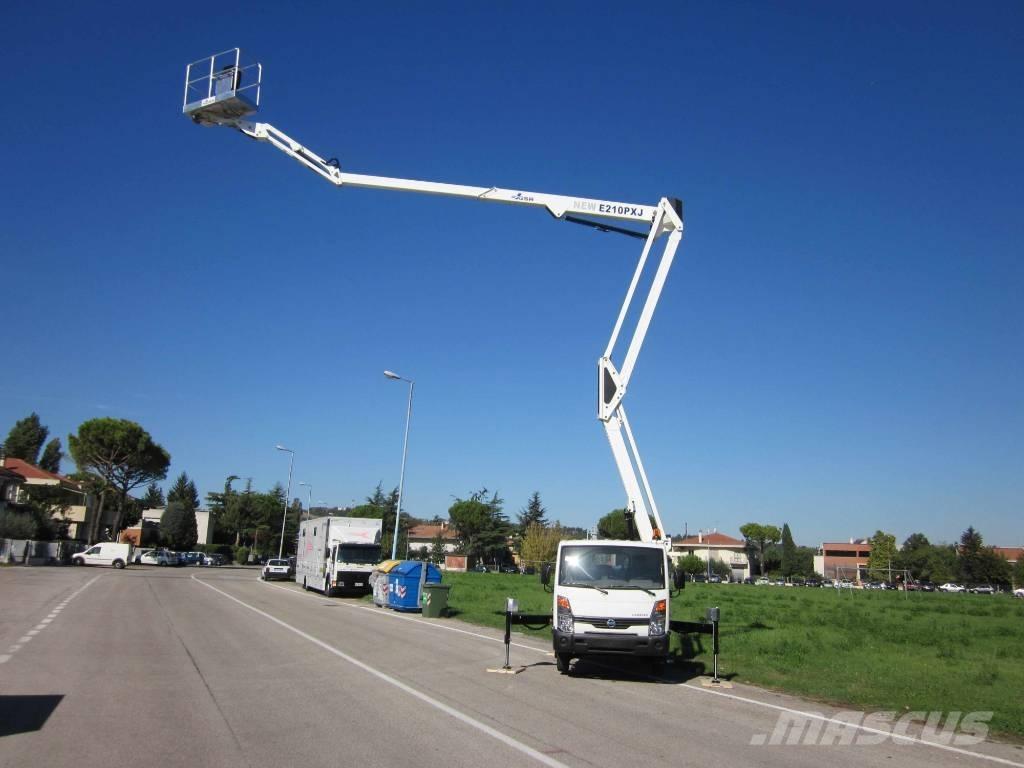 GSR E210PXJ Pacēlāji uz automašīnas bāzes