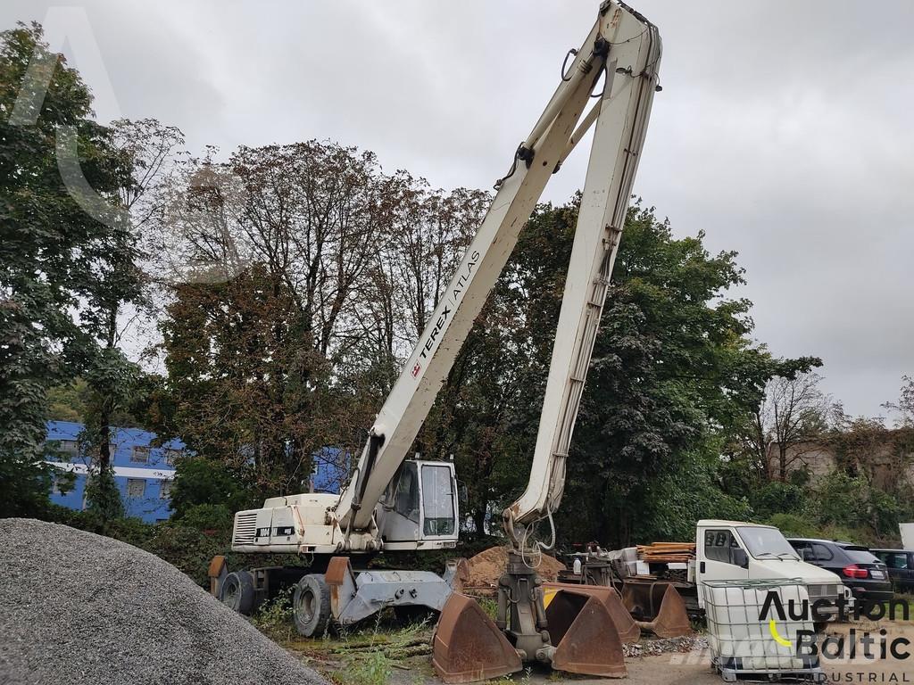 Atlas 1804 MI Ekskavatori tālās sniedzamības darbiem