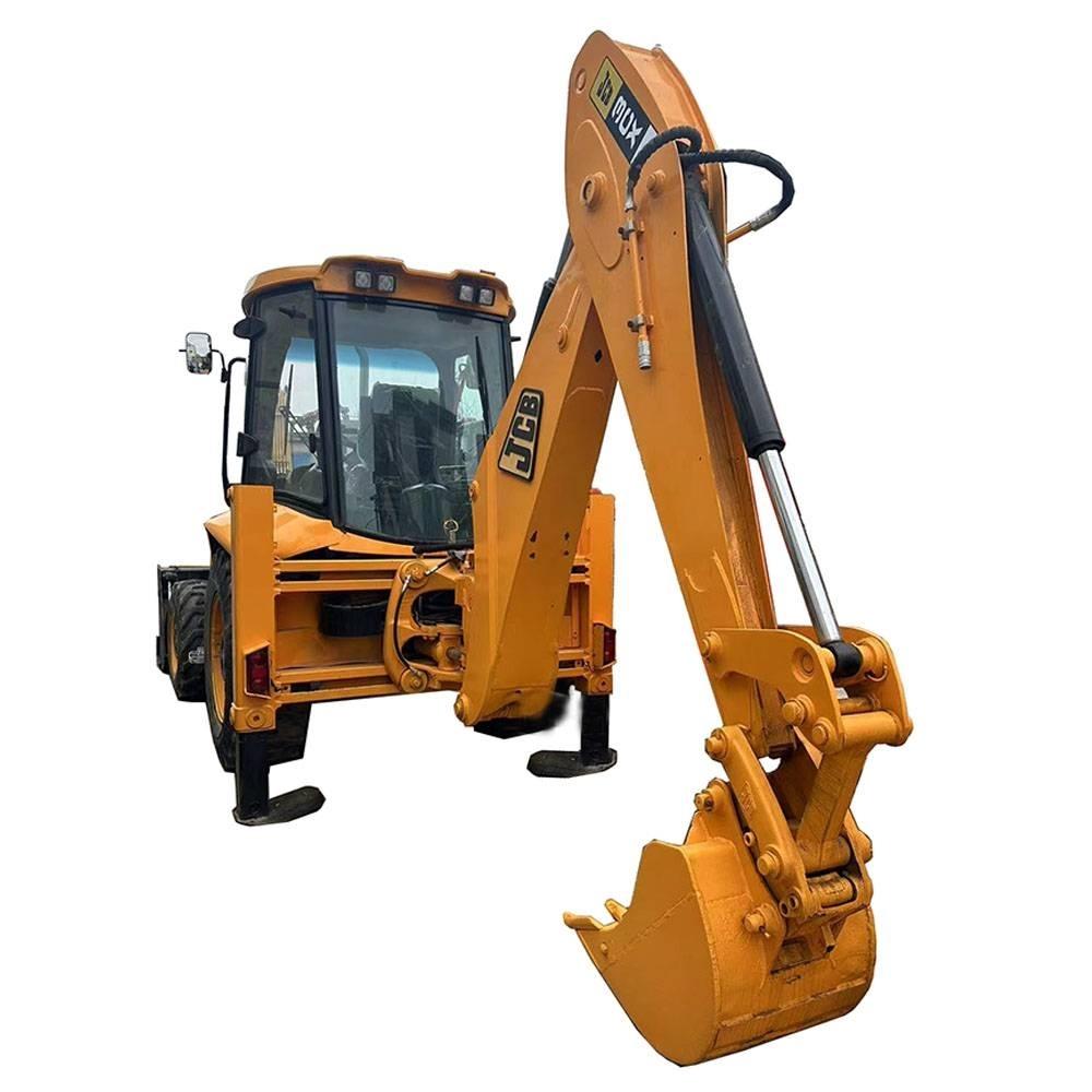 JCB 3 CX Ekskavatori-iekrāvēji