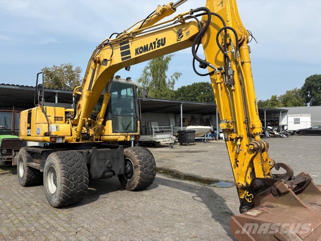 Komatsu PW 130-7K Ekskavatori uz riteņiem