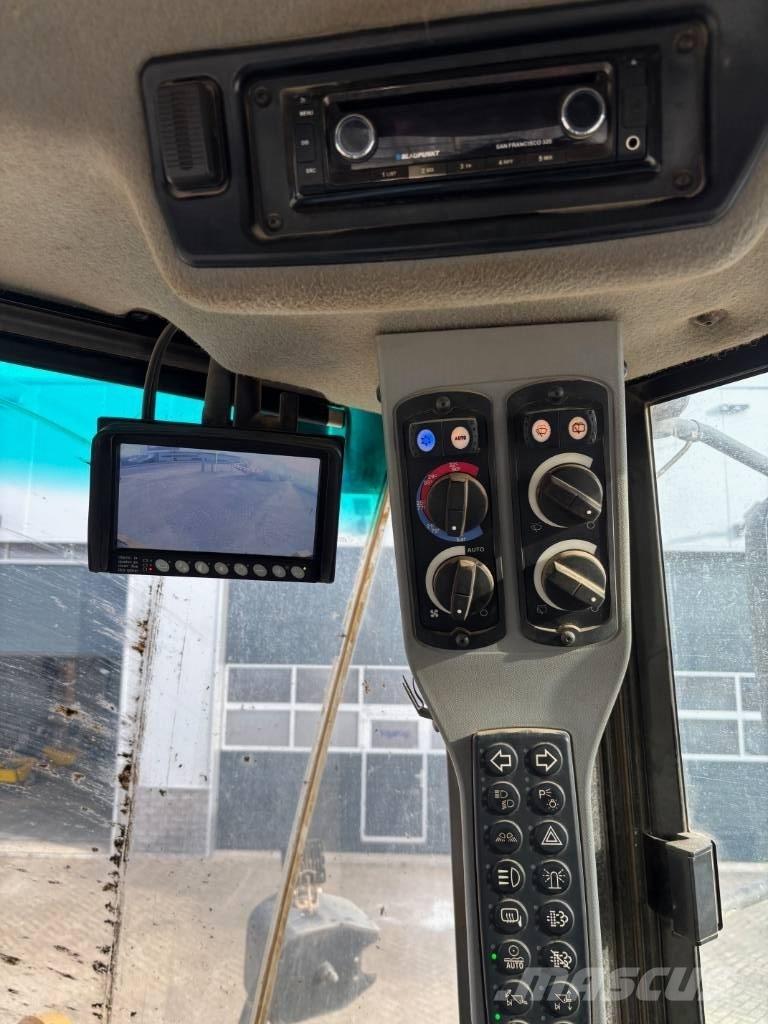 CAT 950 K Iekrāvēji uz riteņiem