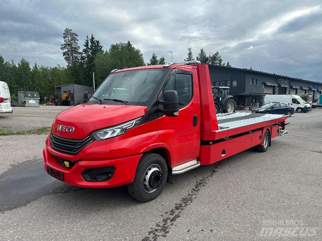 Iveco Daily 70C18 Evakuators ar manipulatoru