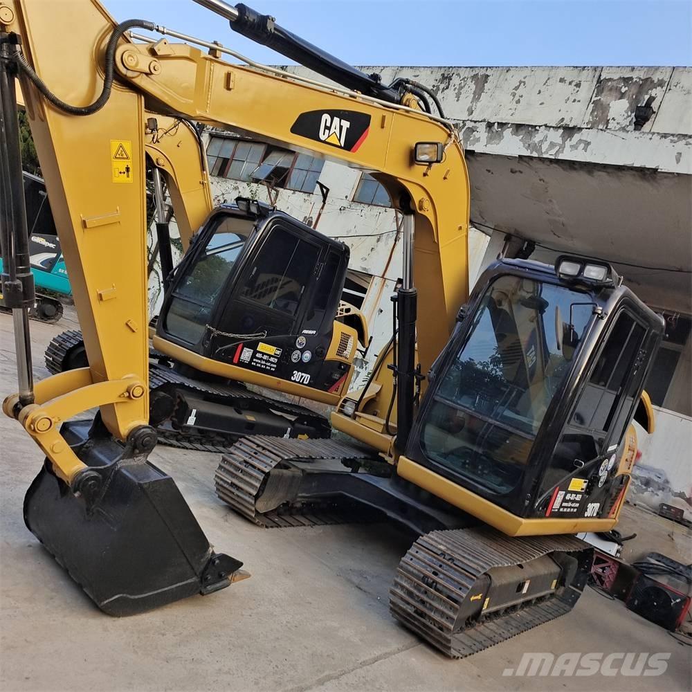 CAT 307 D Vidēja lieluma ekskavatori 7 t - 12 t