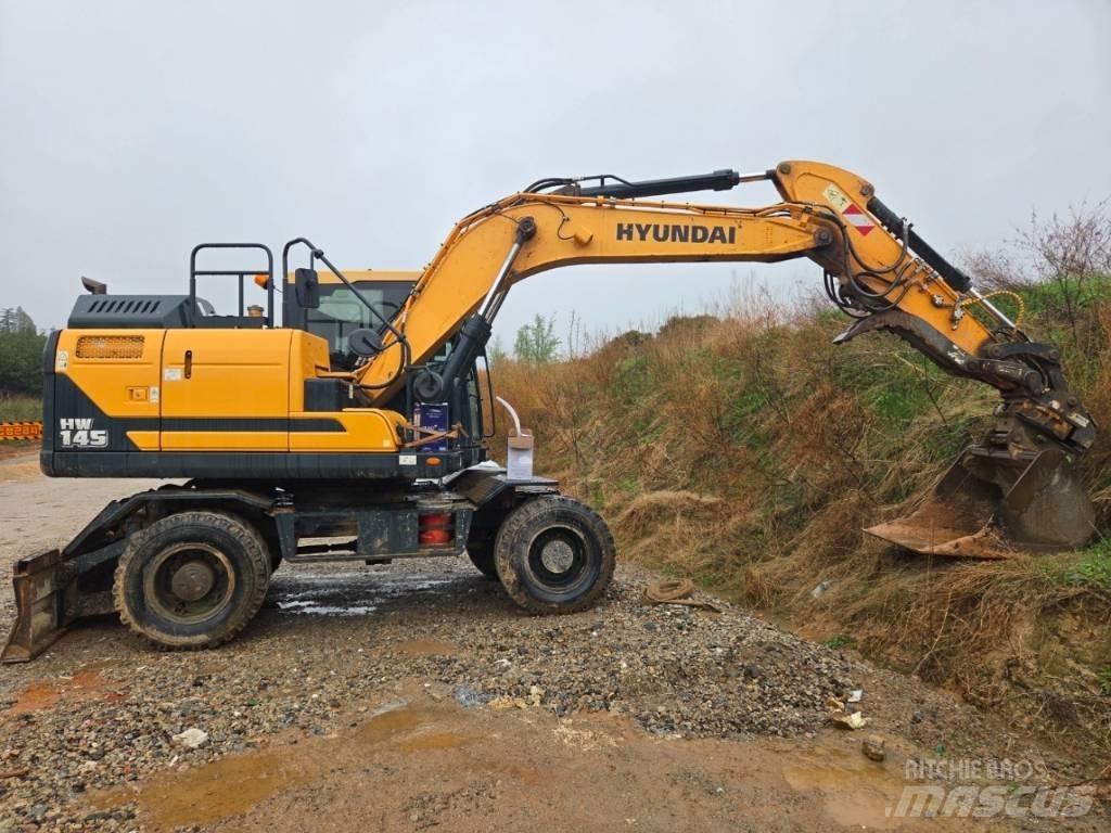 Hyundai HW 145 Ekskavatori uz riteņiem