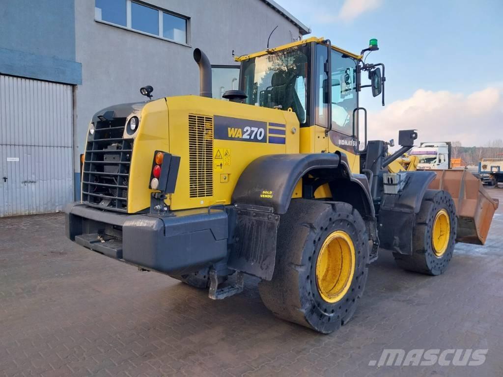 Komatsu WA270-7 Iekrāvēji uz riteņiem