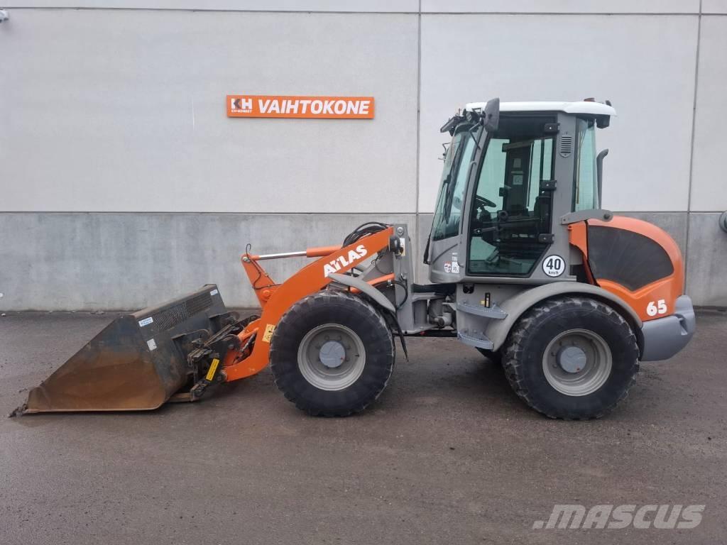 Atlas 65 Iekrāvēji uz riteņiem