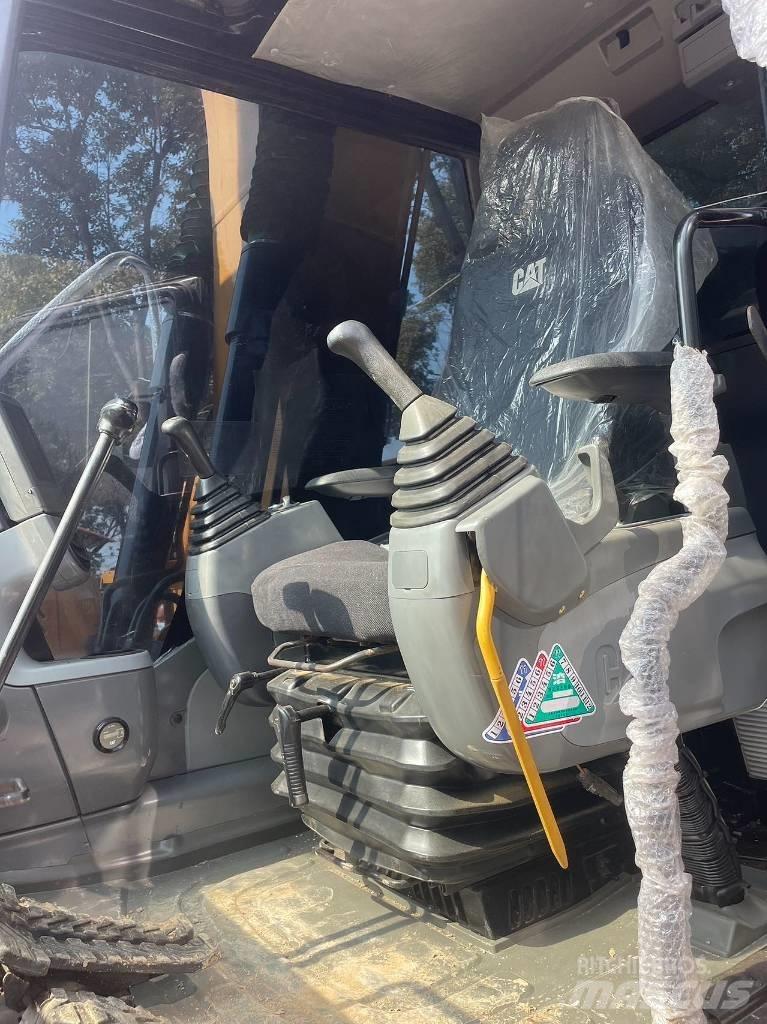 CAT 312 Vidēja lieluma ekskavatori 7 t - 12 t