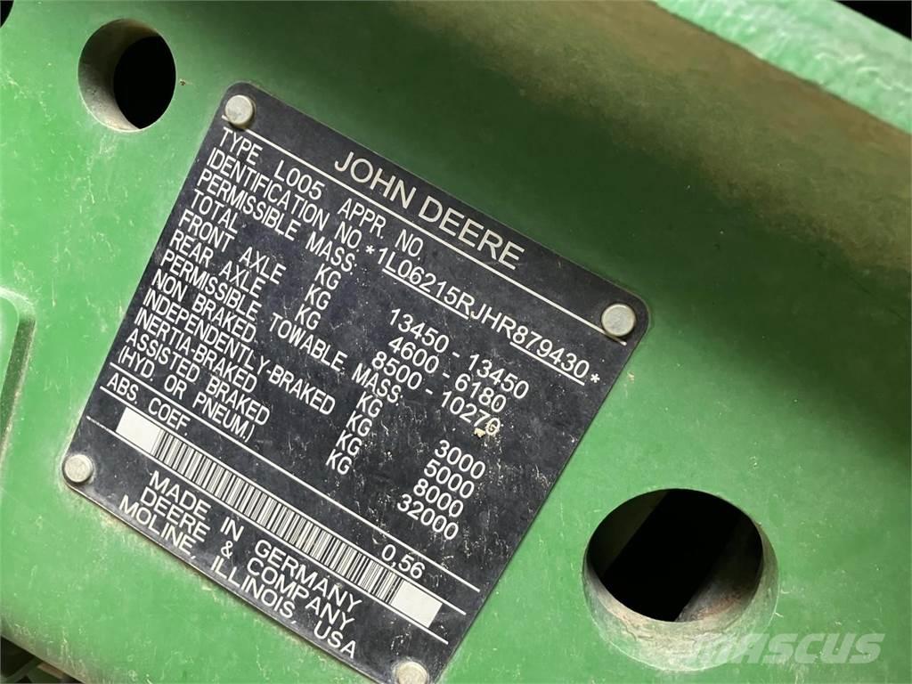 John Deere 6215R Traktori