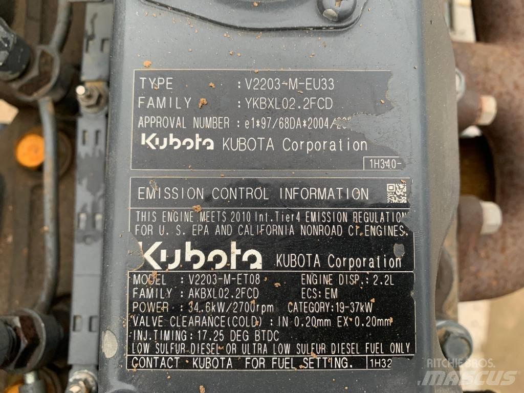 Kubota V 2203 ENGINE Dzinēji