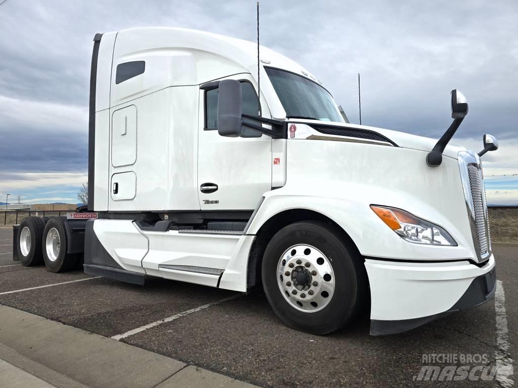 Kenworth T 680 Vilcēji