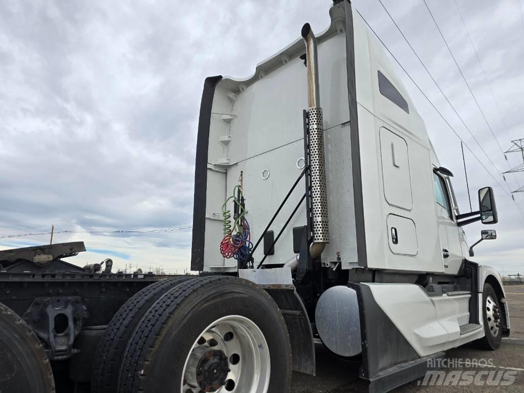 Kenworth T 680 Vilcēji