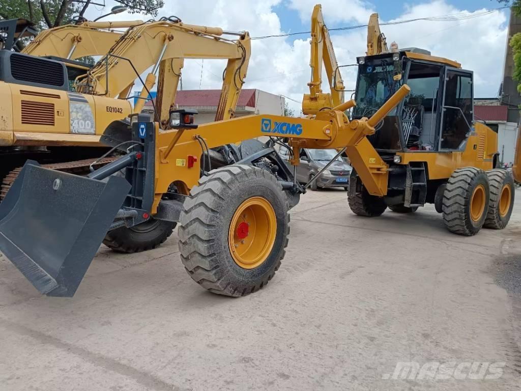 XCMG GR 2153 Greideri
