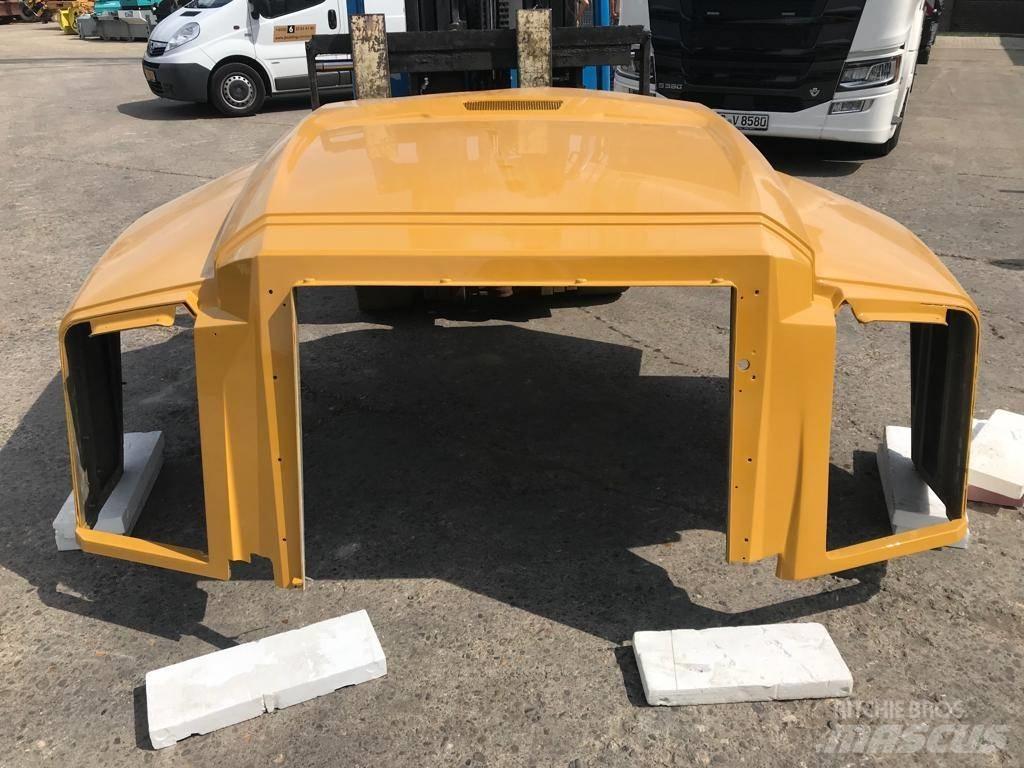 CAT 735 B Hood Šasija un piekare