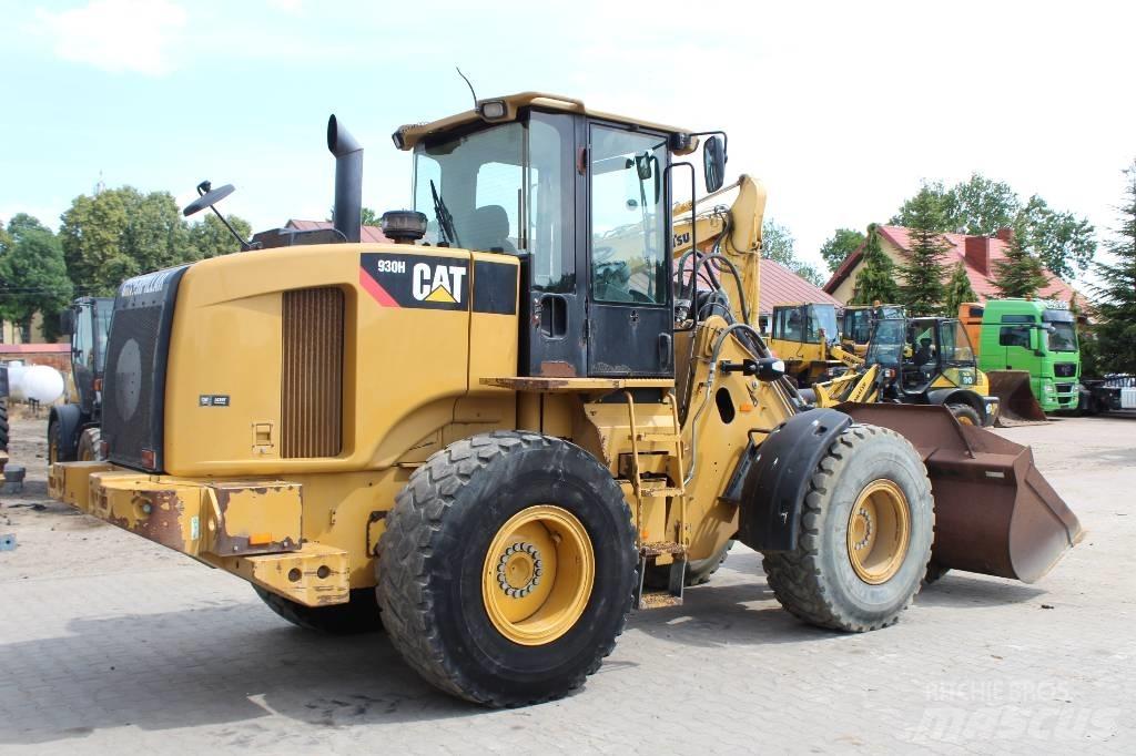 CAT 930 H Iekrāvēji uz riteņiem
