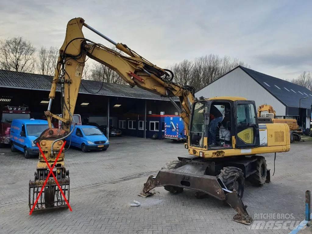 Komatsu PW180-7K Ekskavatori uz riteņiem