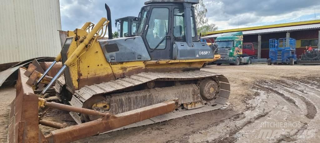 Komatsu D 65 PX-12 Kāpurķēžu buldozeri