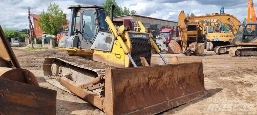 Komatsu D 65 PX-12 Kāpurķēžu buldozeri