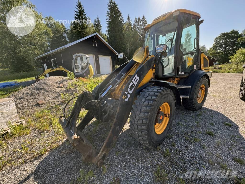 JCB 413 K Iekrāvēji uz riteņiem