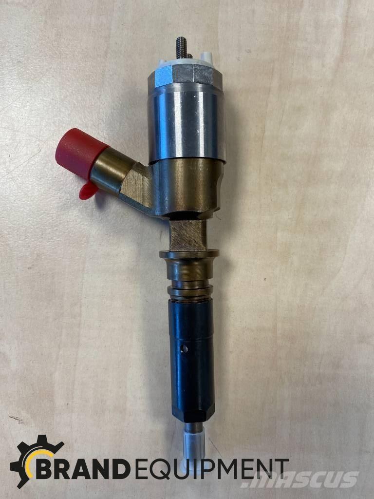 CAT 326-4700 320 Dzinēji