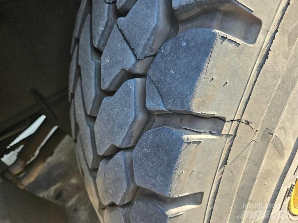 Tadano TR 500 M-2 Celtņi nelīdzenām virsmām