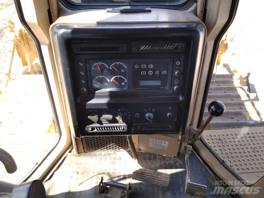 CAT D 6 R LGP Buldozeri
