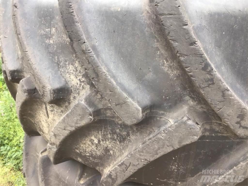 Mitas 680/80R42 Riepas, riteņi un diski