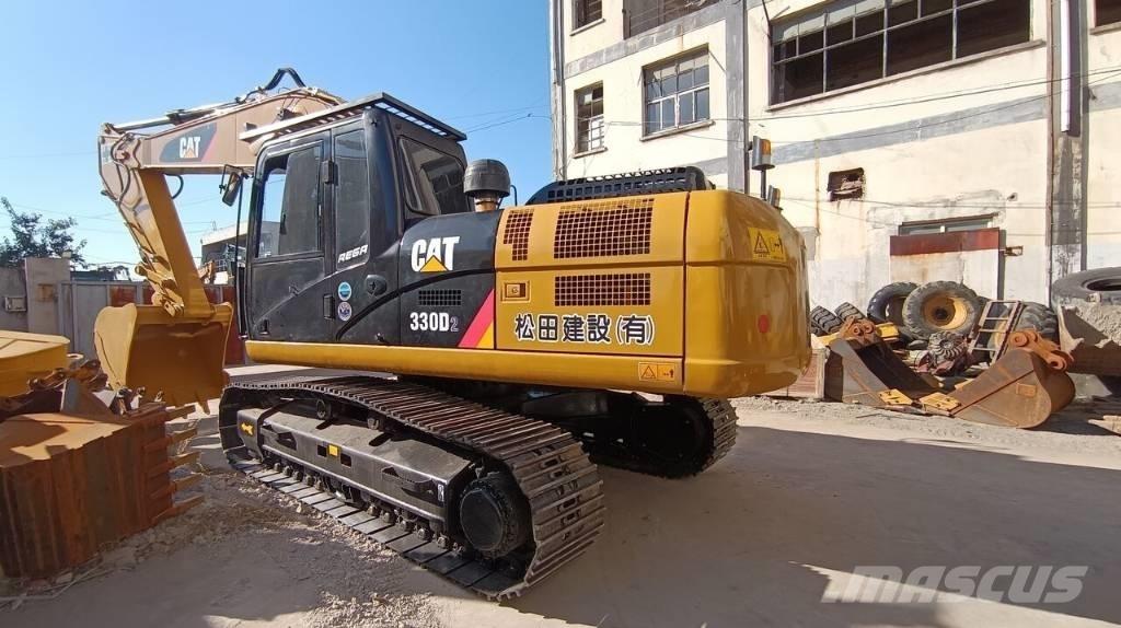 CAT 330 Kāpurķēžu ekskavatori