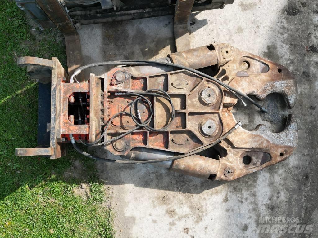 NPK SV 500R Griezēji