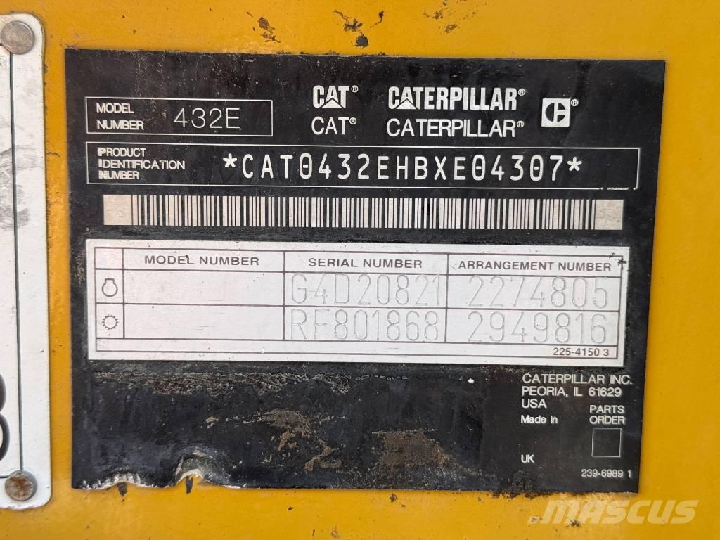 CAT 432 E Ekskavatori-iekrāvēji
