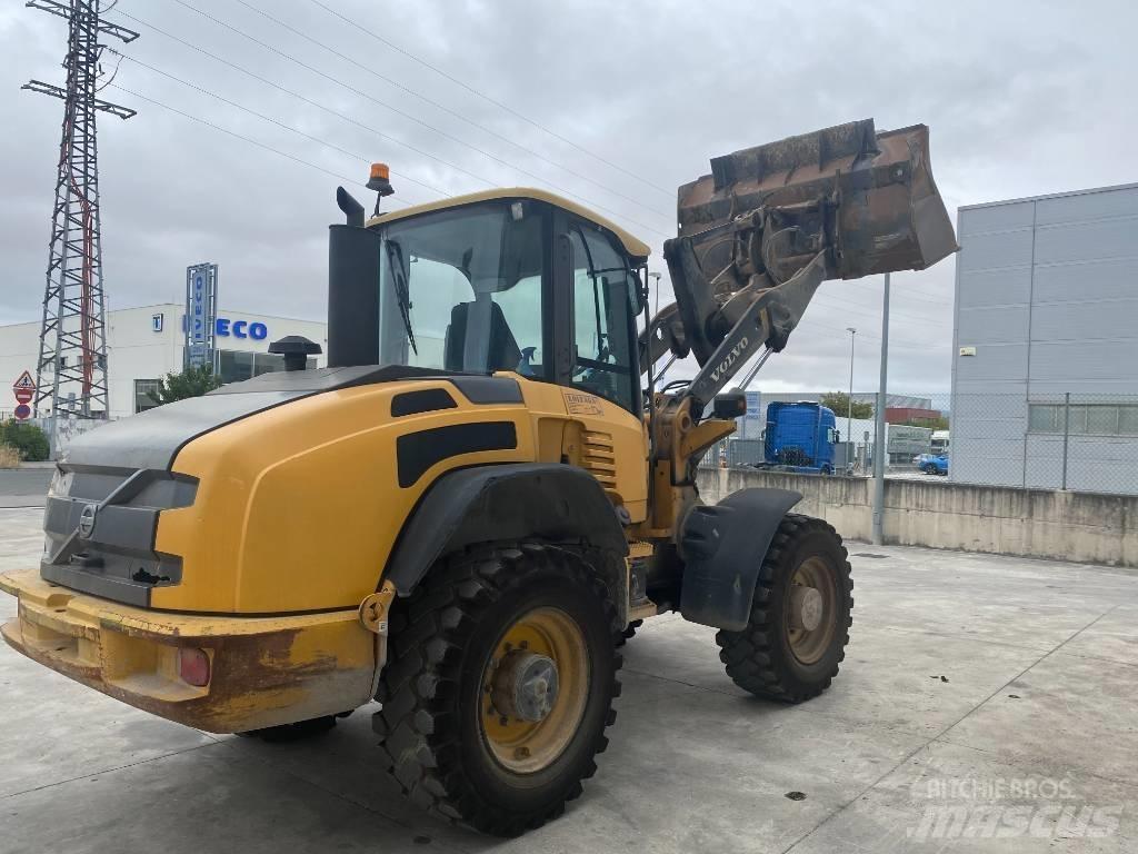 Volvo L45F Iekrāvēji uz riteņiem