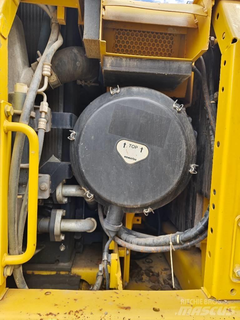 Komatsu PC 450-8 Kāpurķēžu ekskavatori