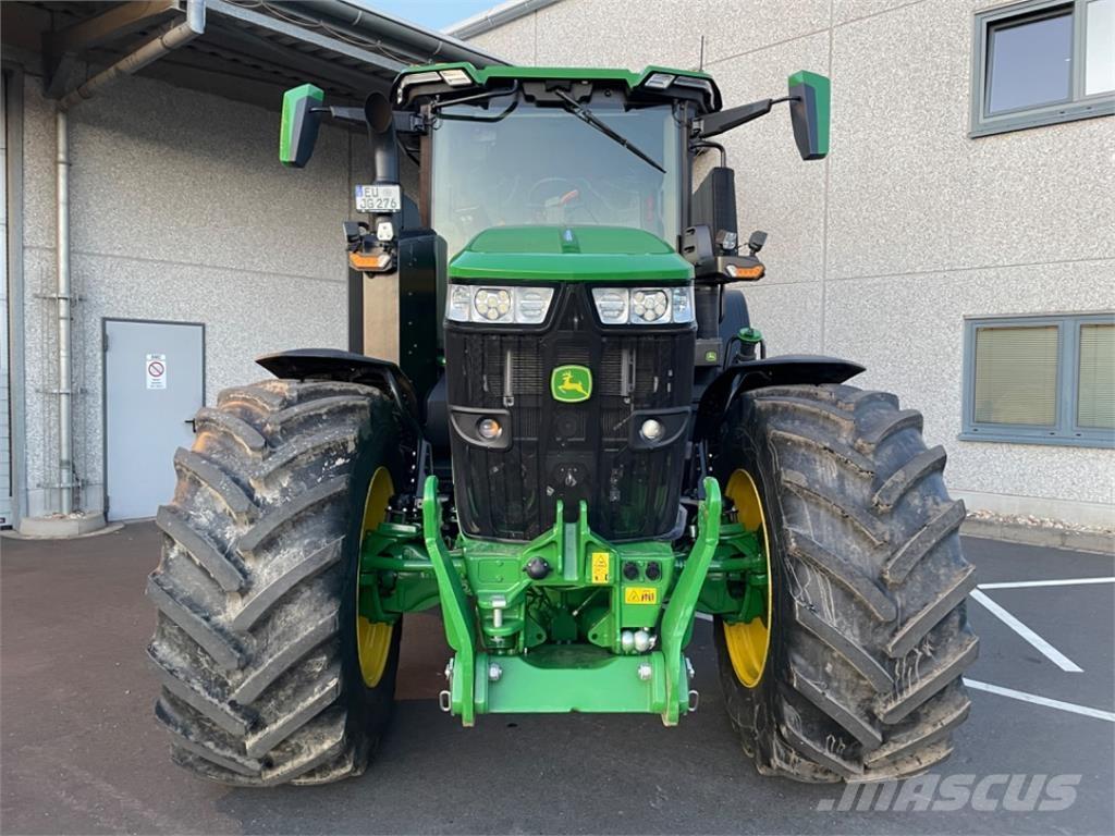John Deere 7R330 Traktori