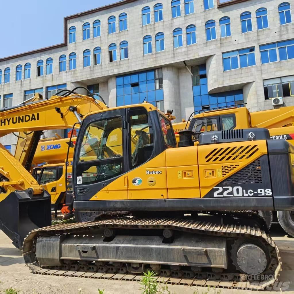 Hyundai 220lc-9s Kāpurķēžu ekskavatori