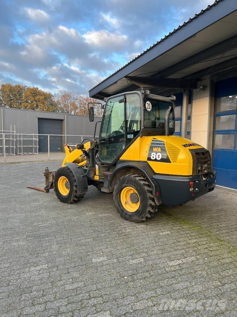 Komatsu WA 80-6 Iekrāvēji uz riteņiem