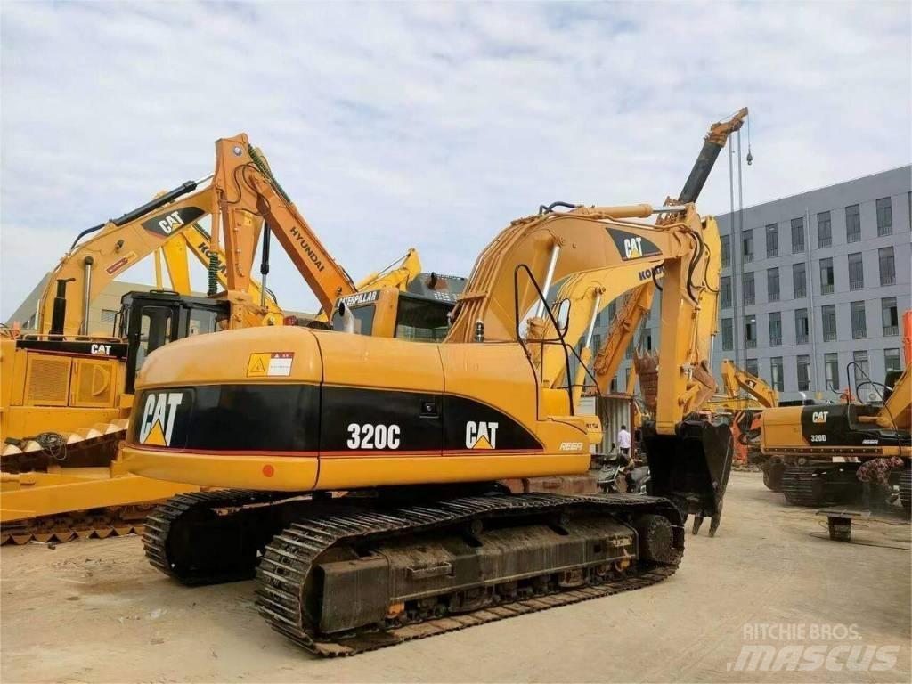 CAT 320C Kāpurķēžu ekskavatori